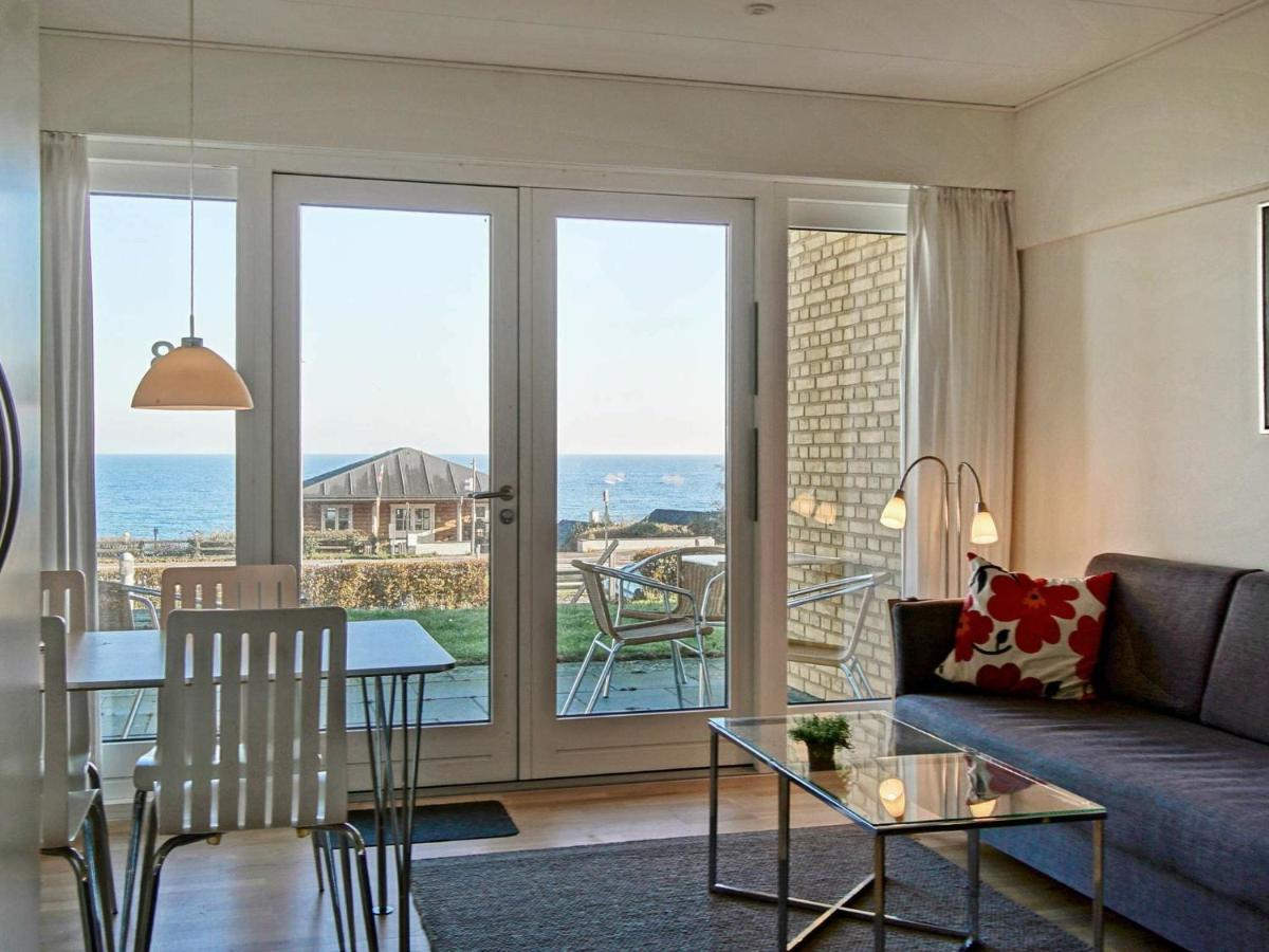4 Person Holiday Home In Allinge Bagian luar foto